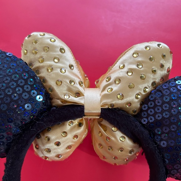 Minnie Mouse ears - Picture 2 of 4